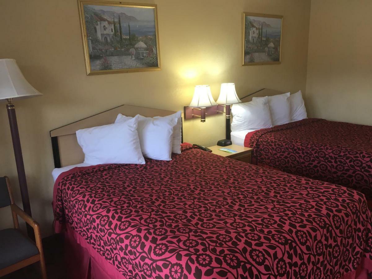 亚祖城戴斯酒店 Yazoo City 外观 照片